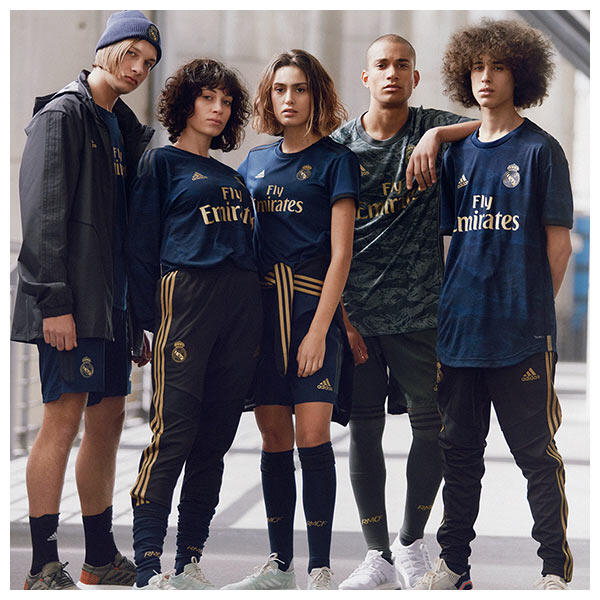 The 2019/20 Real Madrid away kit takes its inspiration from the atmosphere generated at the Santiago Bernabéu